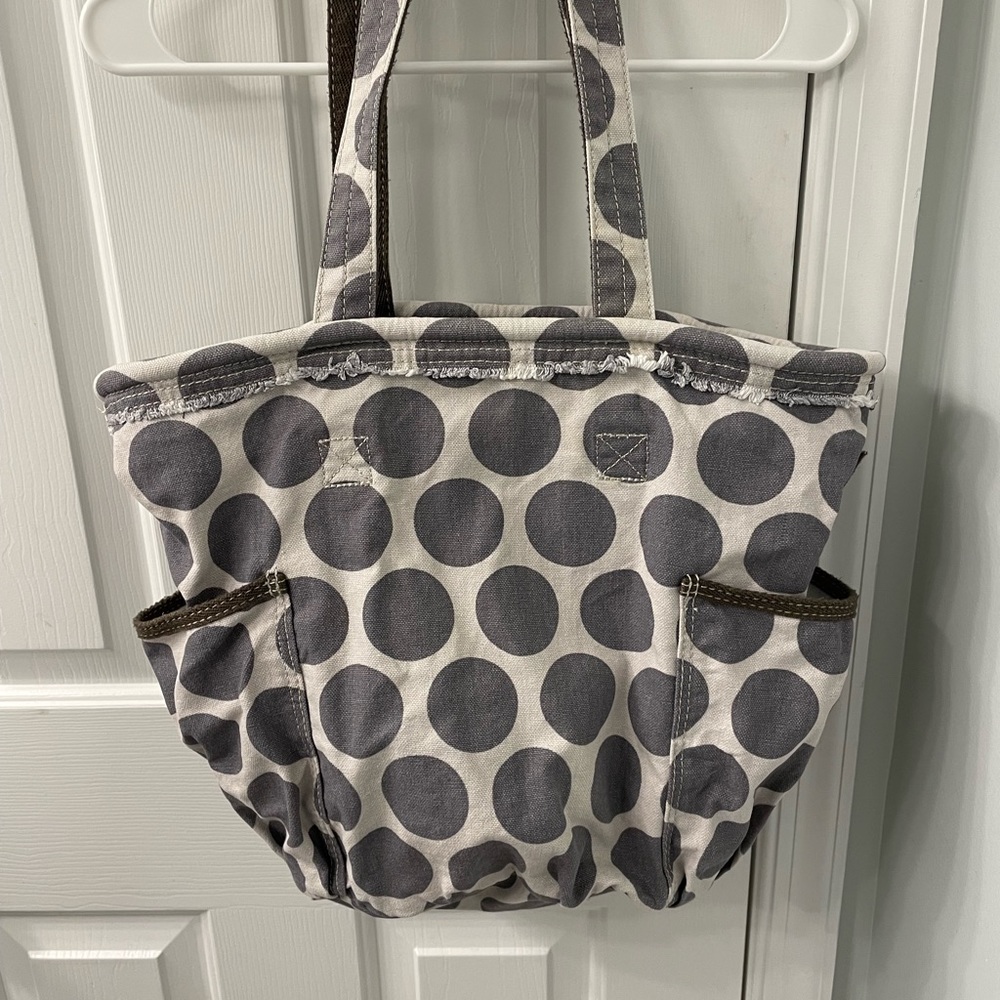 Thirty One polkadot bag